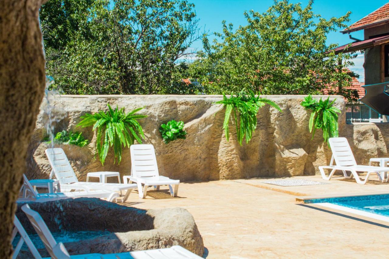 Guesthouse The Rock Sapareva Banya Exterior photo